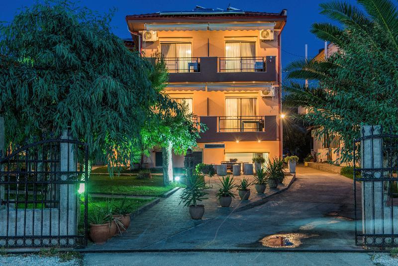 Castro deluxe Torone Exterior foto